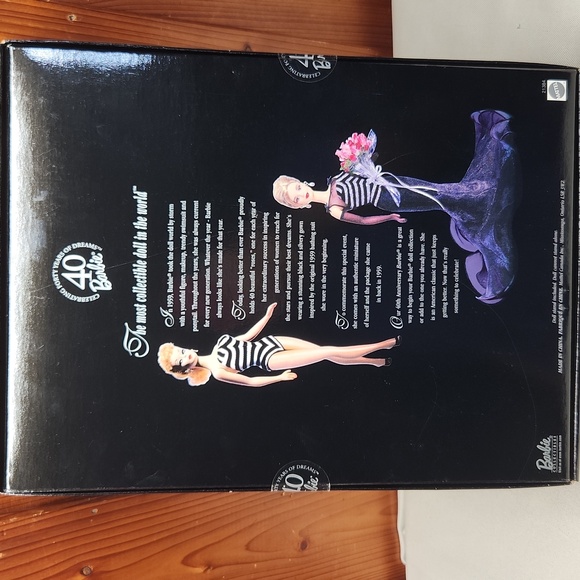 Barbie 40th Anniversary Edition NIB - Picture 4 of 5